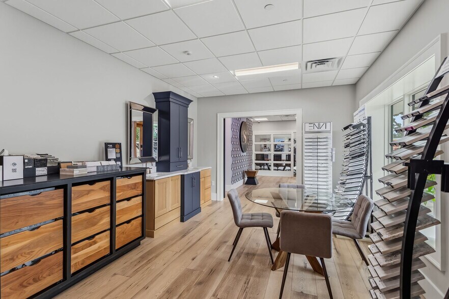 More Photos Of 850 Maple Ave, Holland Industrial For Sale