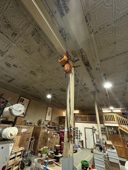 More Photos Of 122 W Main St, Elk Point Manufacturing For Lease