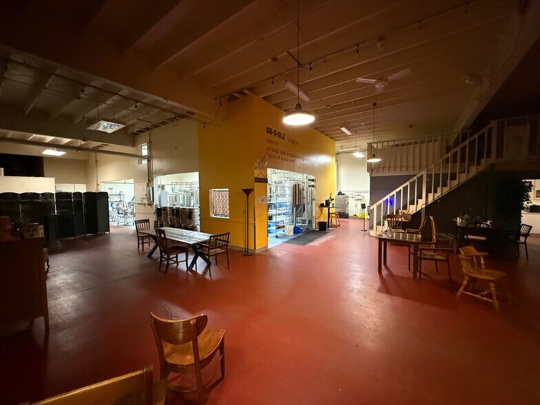 More Photos Of 510 Conger St, Eugene Warehouse For Lease