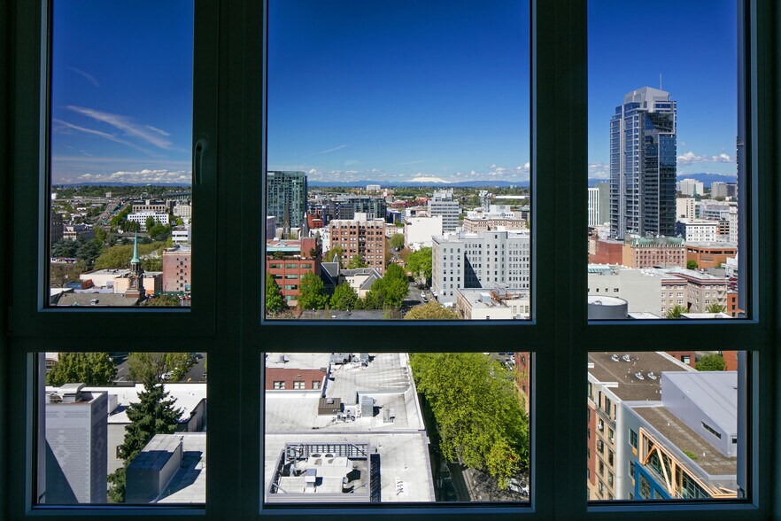 More Photos Of 1221 SW 11th Ave, Portland Apartments For Lease