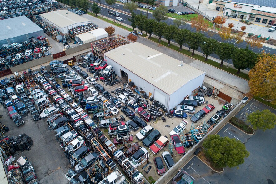 More Photos Of 3567 Recycle Rd, Rancho Cordova Warehouse For Sale