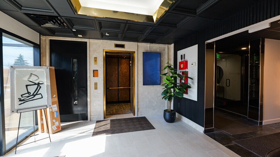 More Photos Of 42450 W 12 Mile Rd, Novi Medical For Lease