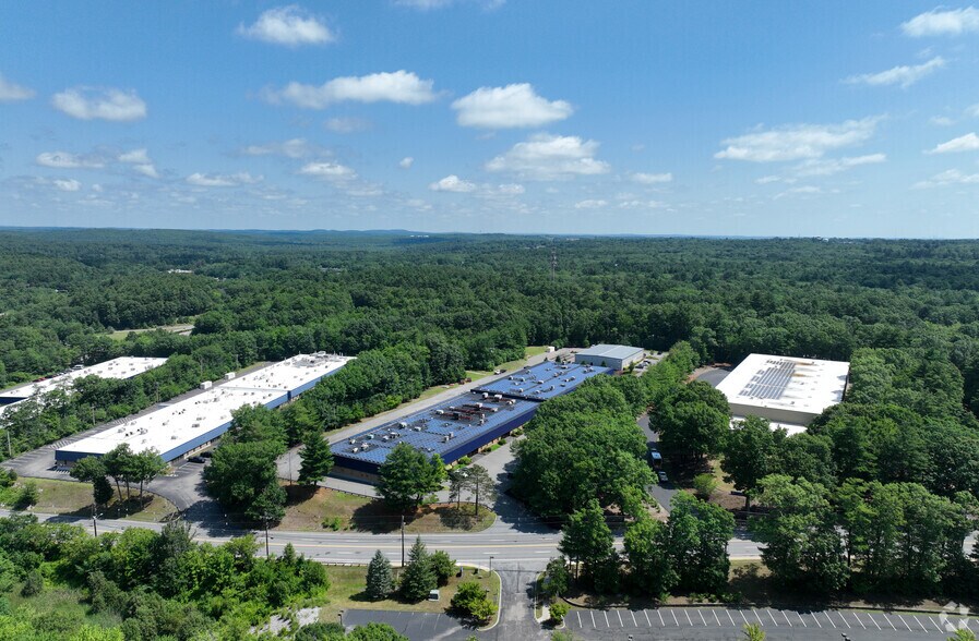 More Photos Of 45 South St, Hopkinton Research And Development For Lease