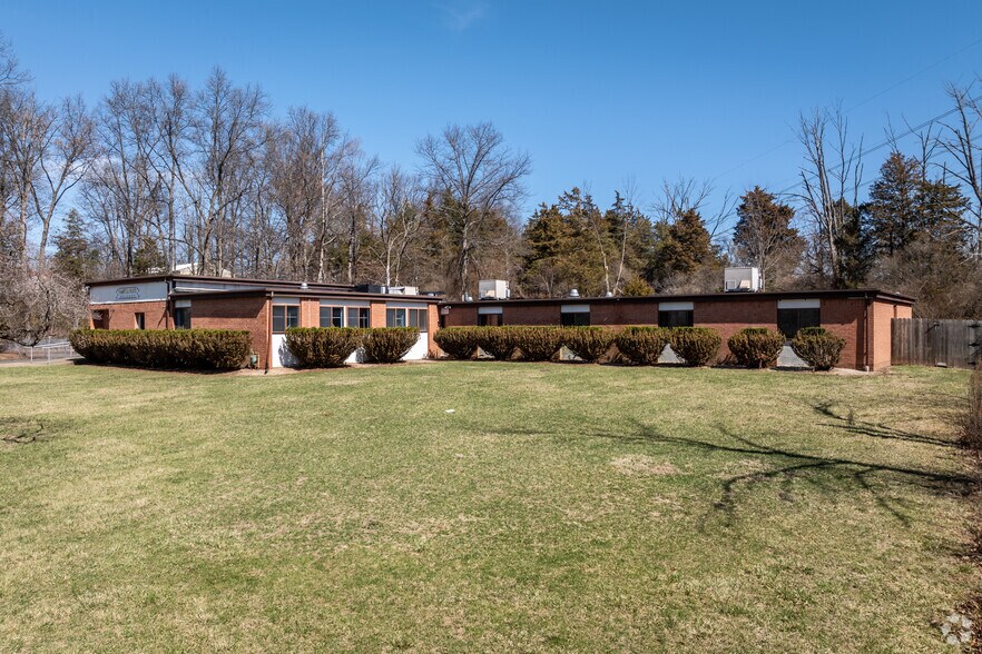 More Photos Of 64 Highway 202/31, Ringoes General Retail For Sale