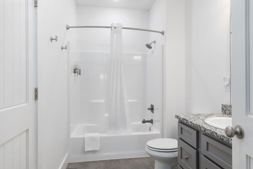 More Photos Of 26995 Reel Ln, Shell Knob Hotel For Sale