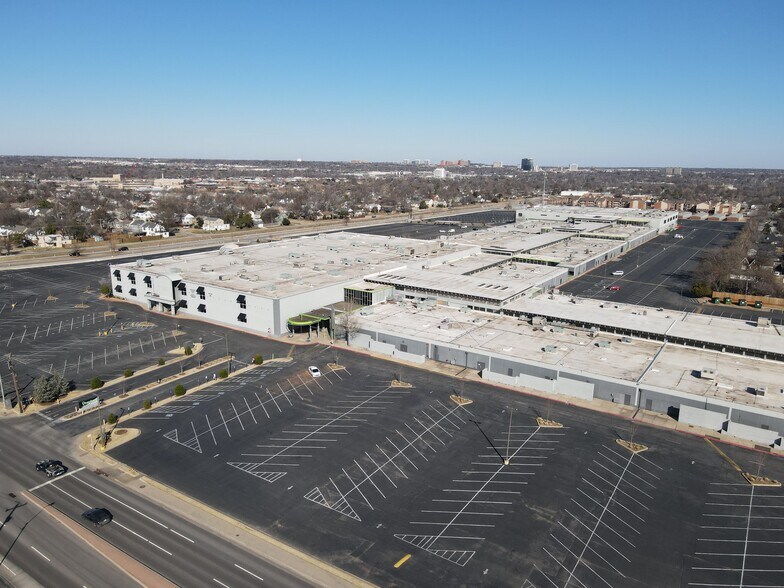 More Photos Of 2401 NW 23rd St, Oklahoma City Land For Lease