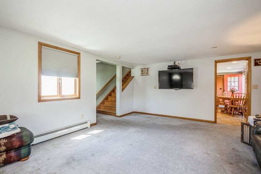 More Photos Of 127-133 Old Rt 9, Fishkill Apartments For Sale