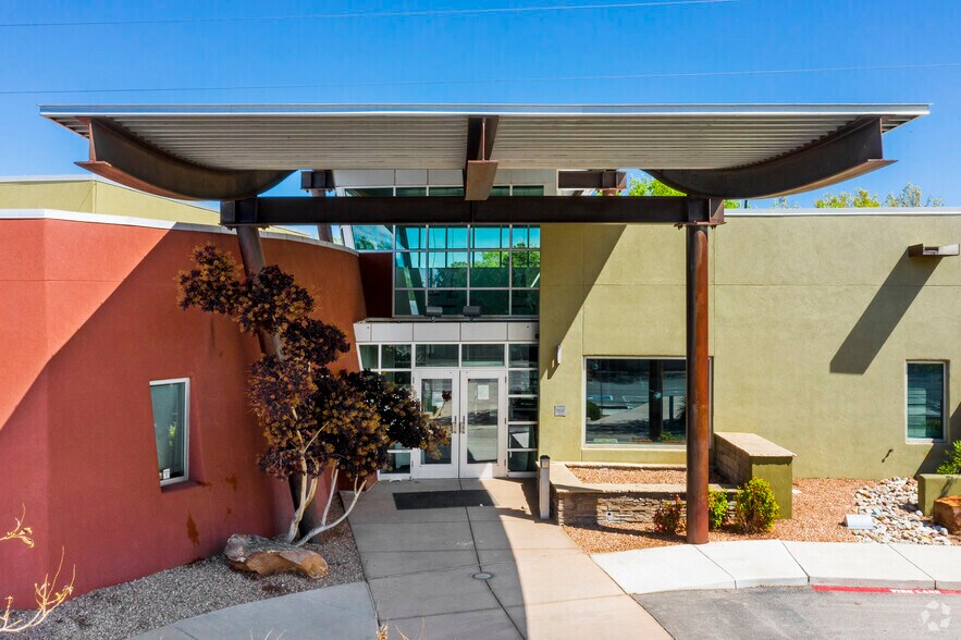More Photos Of 4010 Montgomery Blvd NE, Albuquerque Medical For Sale