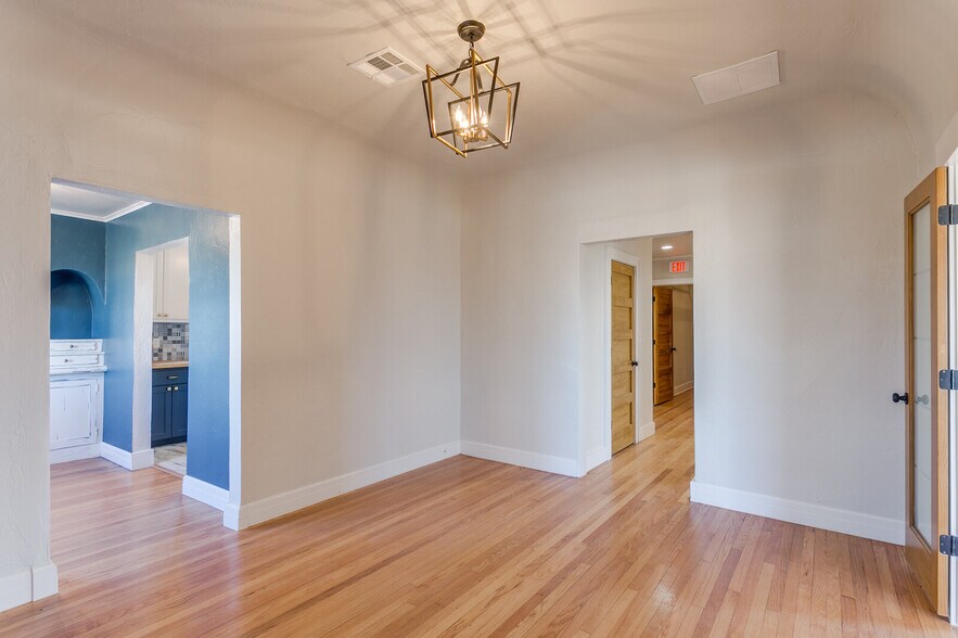 More Photos Of 608 E Eubanks St, Oklahoma City Office For Sale