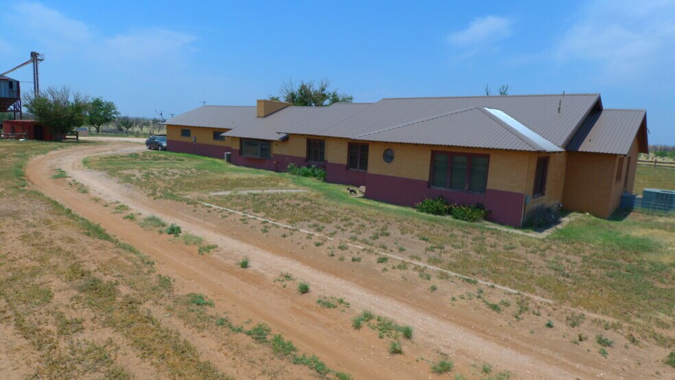 More Photos Of 1016 County Road E, Lamesa Land For Sale