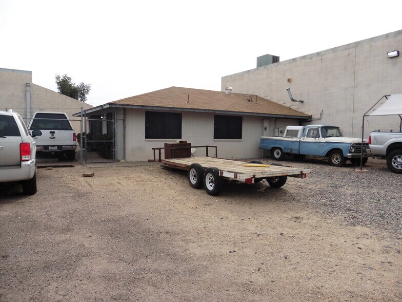 More Photos Of 9418 N 16th Ave, Phoenix Light Distribution For Sale