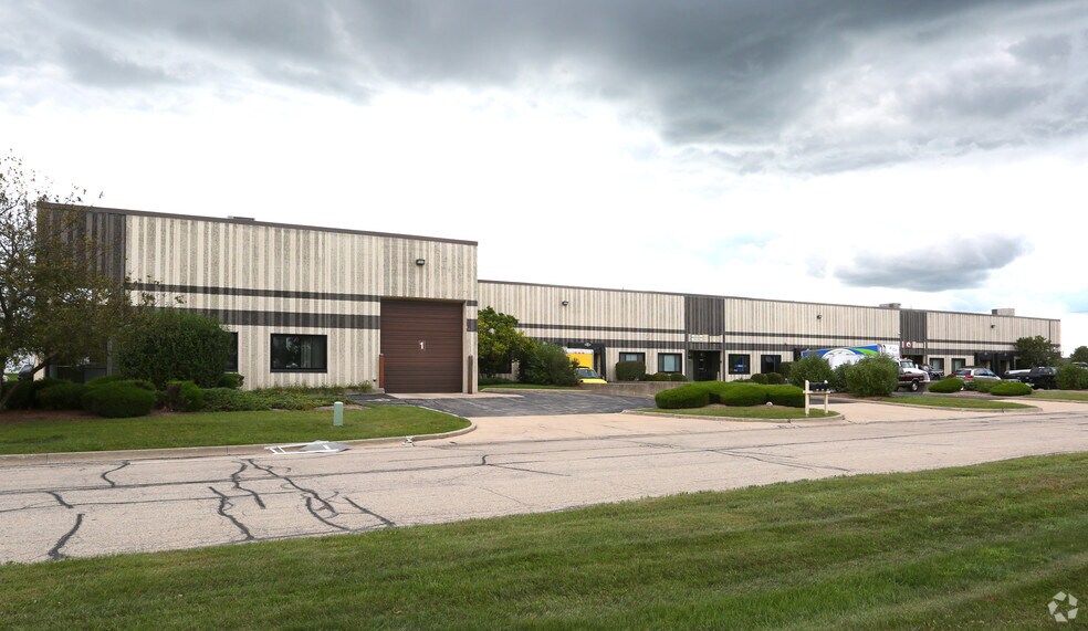 More Photos Of 11451 Allison Ct, Huntley Warehouse For Sale