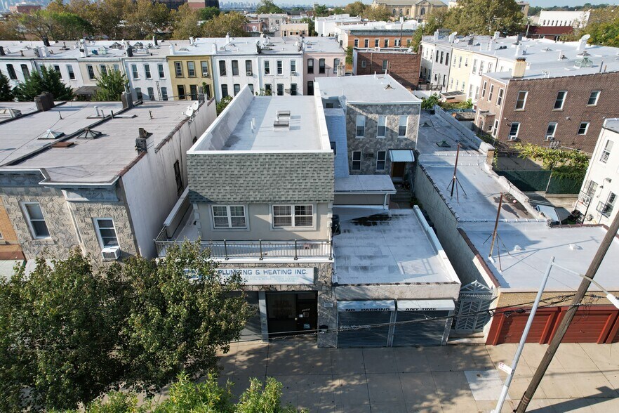 Primary Photo Of 5941 Linden St, Ridgewood Storefront Retail Residential For Lease