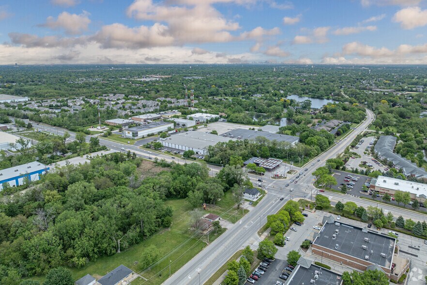 More Photos Of 8245 S Lemont Rd, Darien Warehouse For Sale