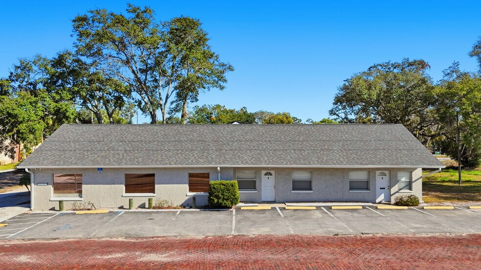 Primary Photo Of 500-510 Tarpon Ave E, Tarpon Springs Office For Sale