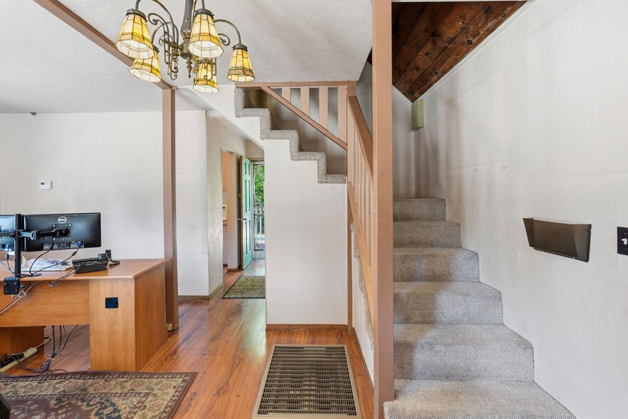 More Photos Of 568 Forest Shade Rd, Crestline Office For Sale