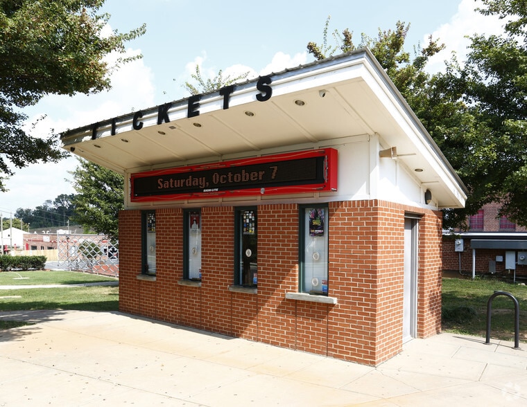 More Photos Of 1000 Nc Music Factory Blvd, Charlotte Theater Concert Hall For Lease