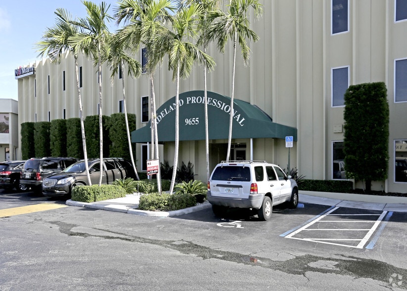 More Photos Of 9655 S Dixie Hwy, Miami Loft Creative Space For Lease