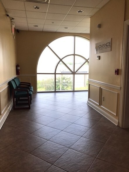 More Photos Of 300 Penhorn Ave, Secaucus Office For Lease