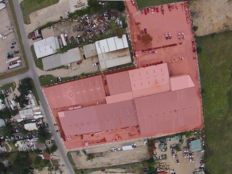 More Photos Of 11218 Limestone Dr, Balch Springs Warehouse For Sale