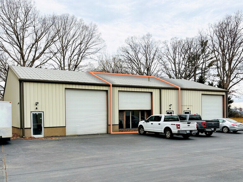More Photos Of 452 Butler Bridge Rd, Fletcher Light Manufacturing For Lease