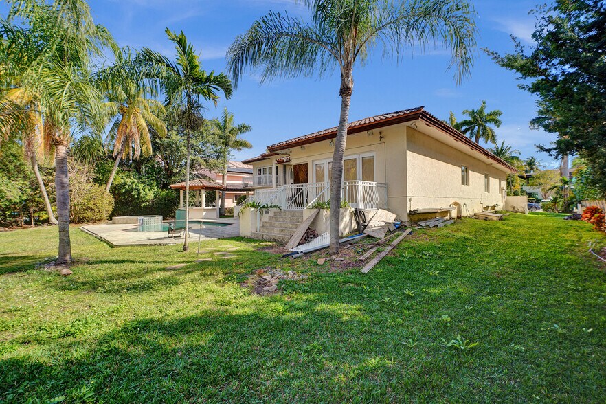 More Photos Of 584 Golden Beach Dr, Golden Beach Apartments For Sale