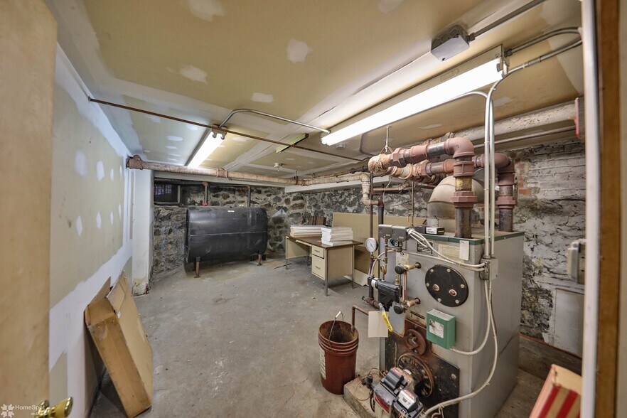 More Photos Of 134 Broadway, Bangor Office Residential For Sale