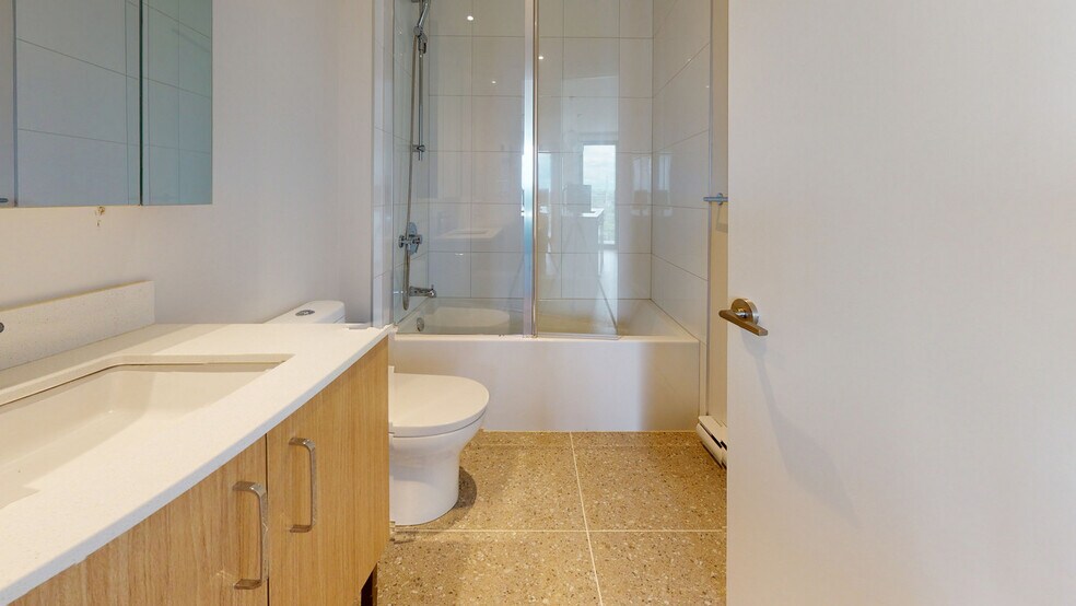 More Photos Of 8405 Pl Saint-Charles, Brossard Apartments For Lease