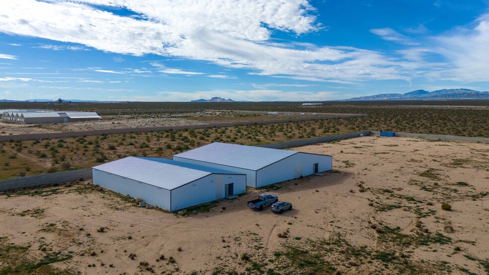 More Photos Of 22245 Mitchell Blvd, California City Warehouse For Lease