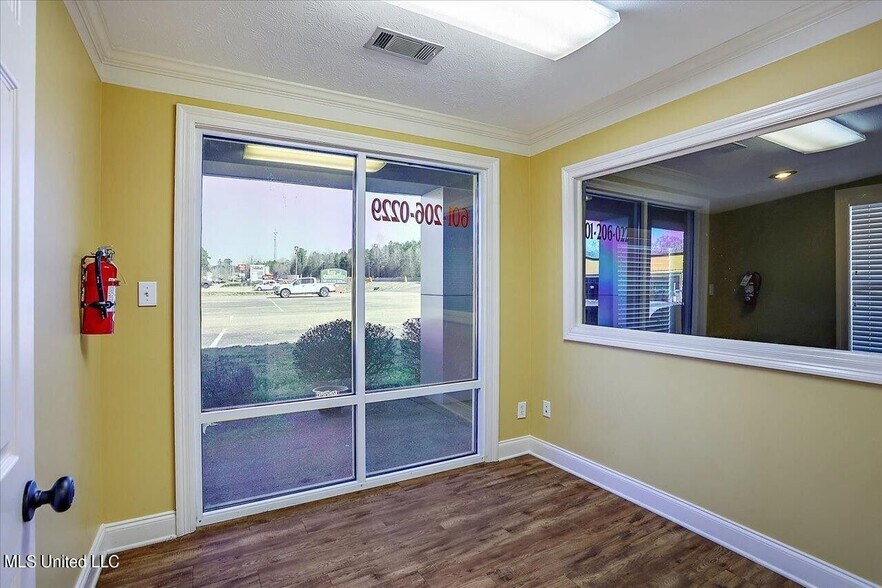 More Photos Of 2873 Highway 49 S, Florence Auto Dealership For Sale