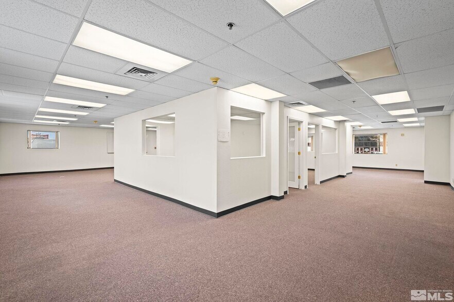 More Photos Of 1615 US Highway 395 N, Minden Office For Sale
