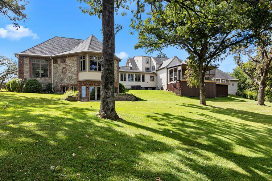 More Photos Of 8508 Il Route 120, Woodstock Specialty For Sale
