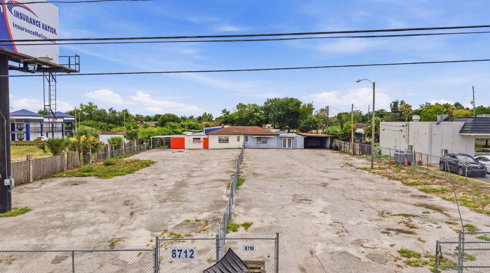 More Photos Of 8710 E Colonial Dr, Orlando Auto Dealership For Lease