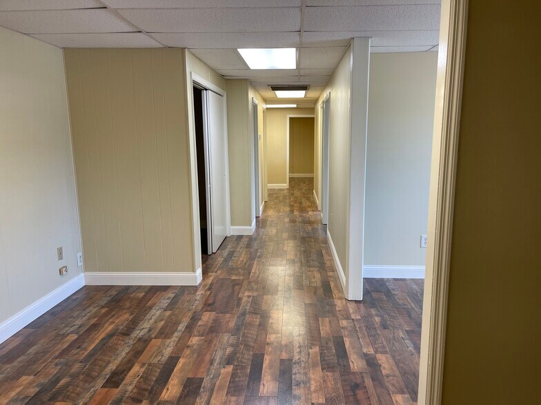 More Photos Of 55 Lamb Loop, Tifton Warehouse For Lease