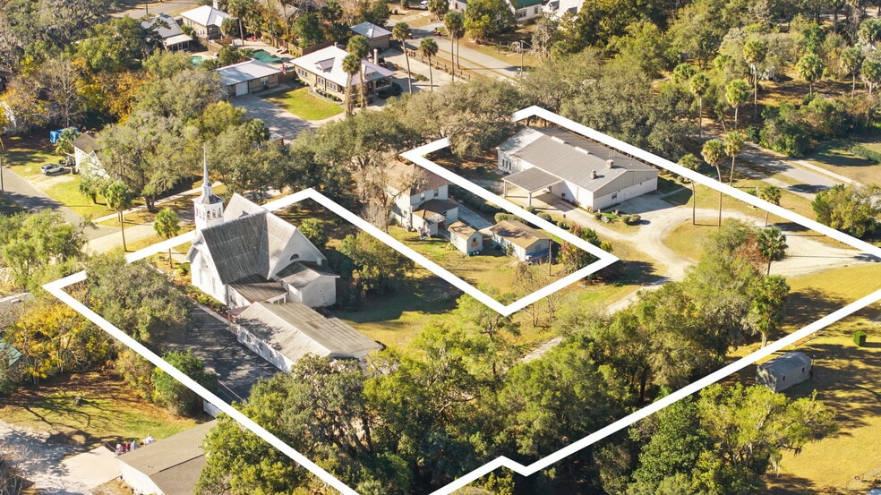 More Photos Of 201 W University Ave, Orange City Religious Facility For Sale