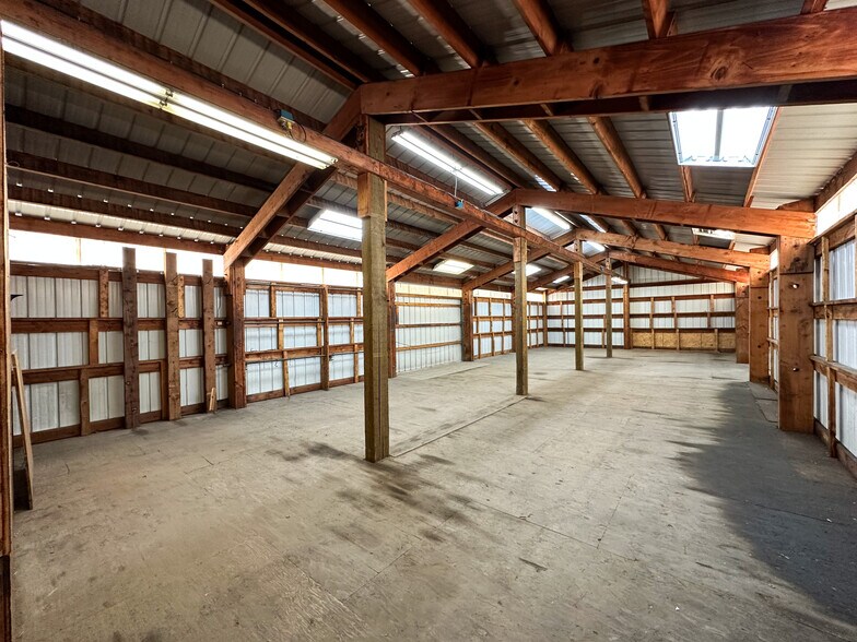 More Photos Of 543 S Monroe St, Seattle Warehouse For Lease