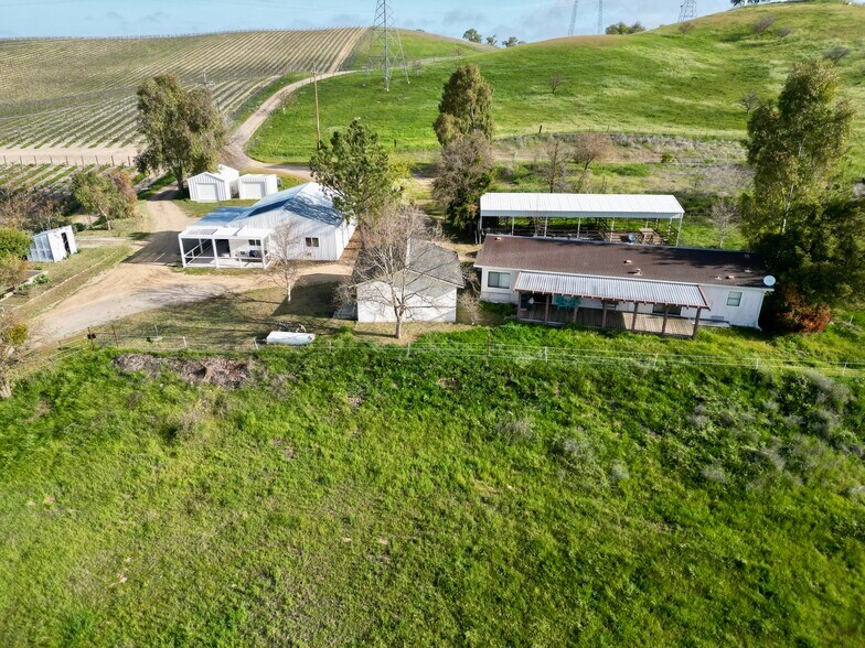 More Photos Of 3980 Linne Rd, Paso Robles Land For Sale