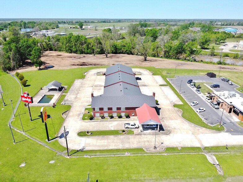 More Photos Of 144 Highway 65 S, Tallulah Hotel For Sale