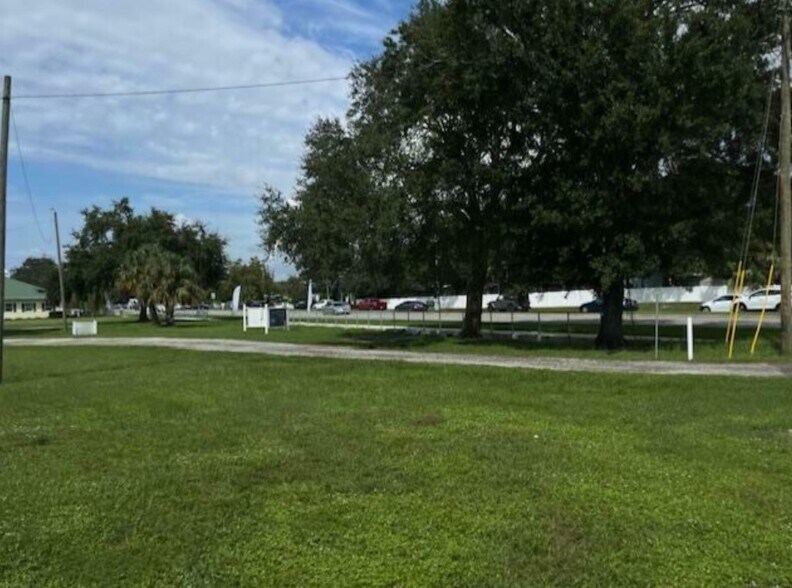 More Photos Of 900 Starkey Rd, Largo Land For Sale