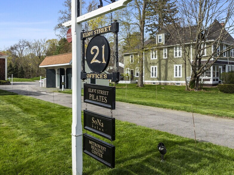 More Photos Of 21 Eliot St, Natick Office For Sale