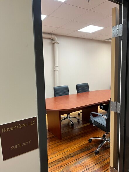 More Photos Of 521 Mount Hope St, North Attleboro Warehouse For Lease