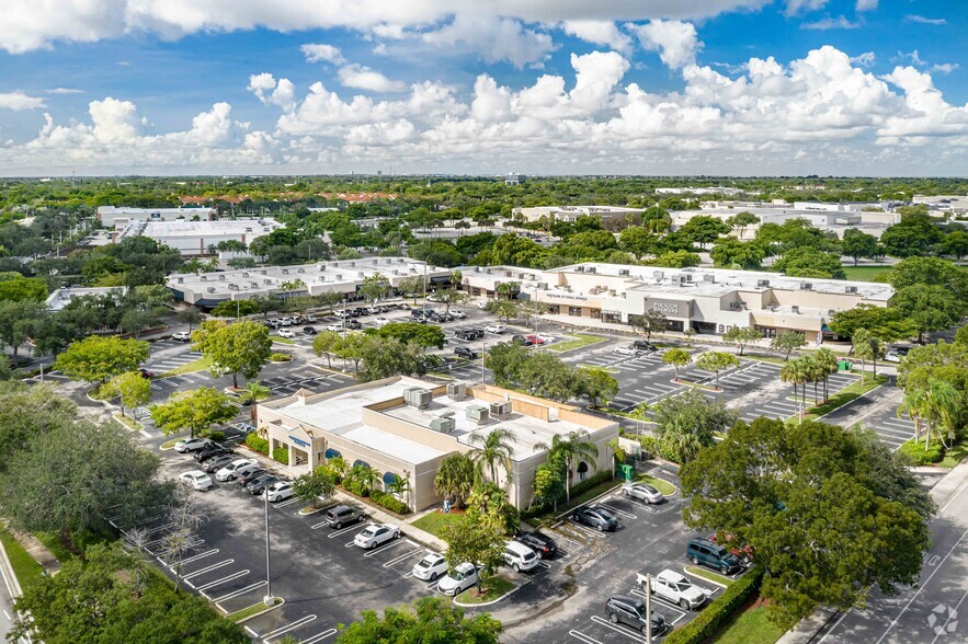 Primary Photo Of 500-598 Riverside Dr, Coral Springs Unknown For Lease