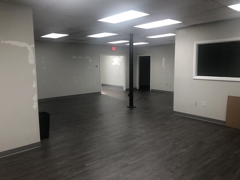 More Photos Of 330 Stevens St, Jacksonville Warehouse For Lease