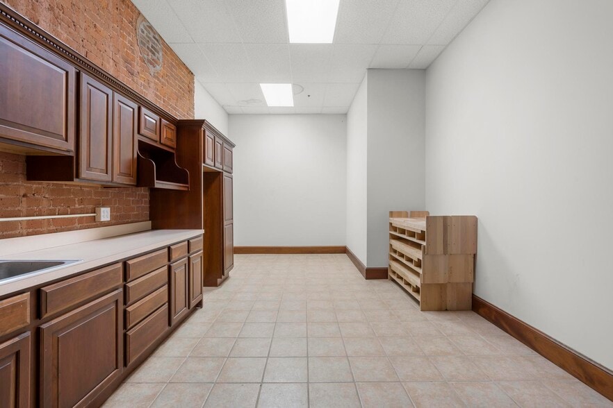 More Photos Of 495 Blake St, New Haven Office For Lease