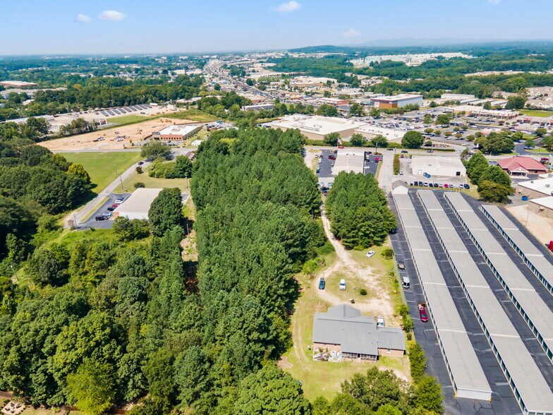 More Photos Of 1244 E Butler Rd, Greenville Land For Sale