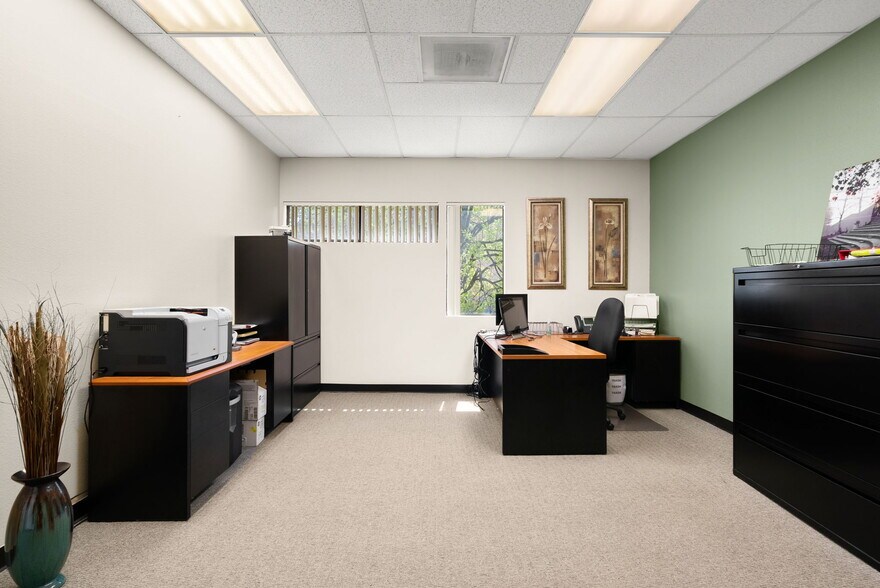 More Photos Of 777 E Alosta Ave, Azusa Religious Facility For Lease