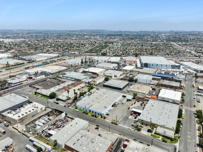 More Photos Of 6465 Corvette St, Commerce Manufacturing For Sale