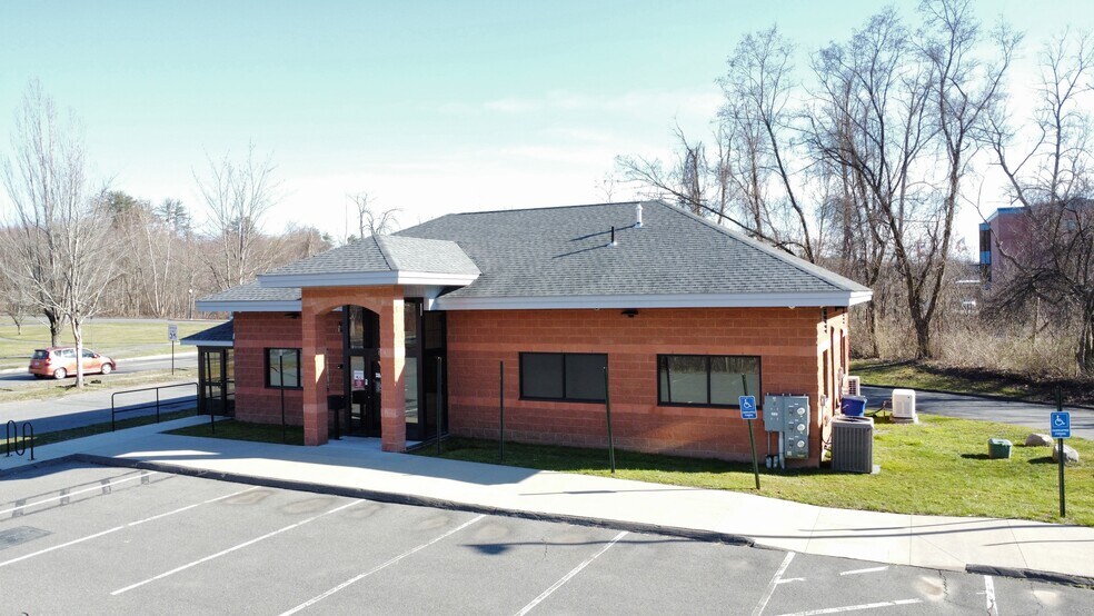 Primary Photo Of 85 University Dr, Amherst General Retail For Lease