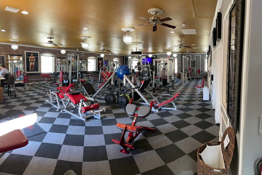 More Photos Of 3600 Eldorado Pky, McKinney Medical For Sale