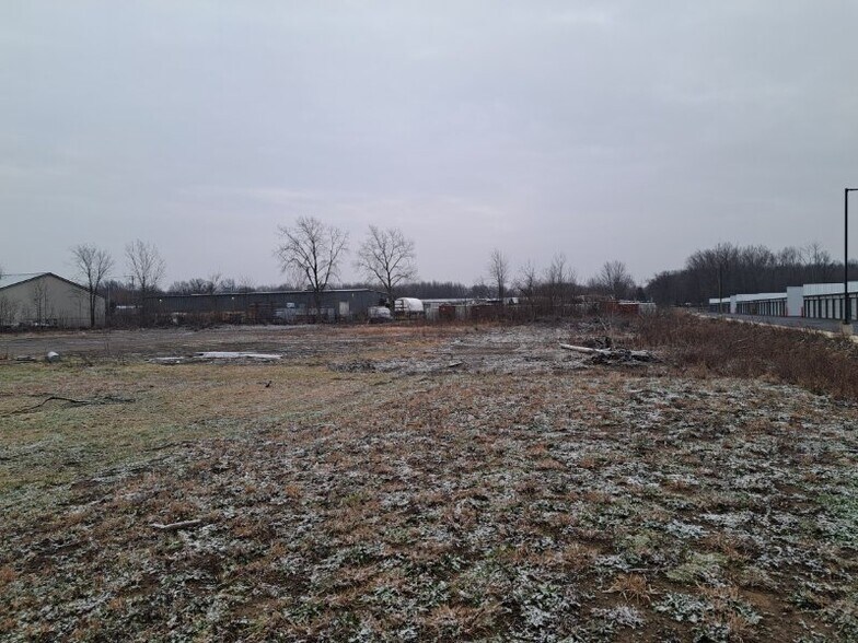 More Photos Of 34445 Mills Rd, North Ridgeville Warehouse For Sale